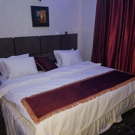 The Resident Hotel Owerri Exterior photo